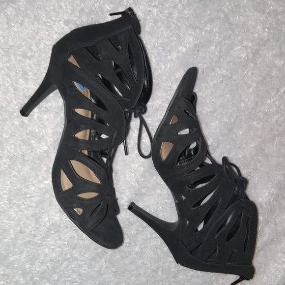 Christian Siriano for Payless Black Strappy Lace Up Heels size 7.5W - Picture 10 of 11